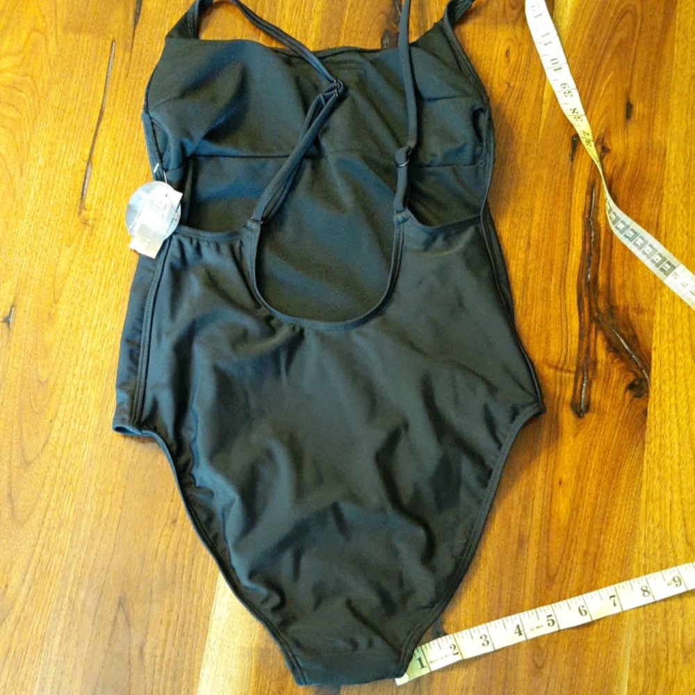 Squad One Piece Swimsuit - Picture 4 of 11
